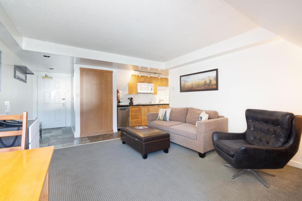 Whistler Village Centre By Latour Hotels And Resorts Ngoại thất bức ảnh